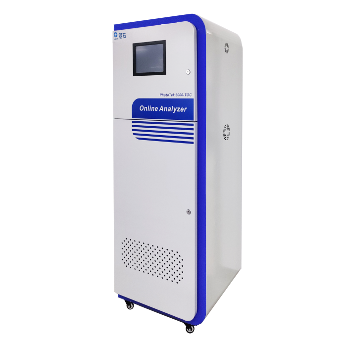 总有机碳水质自动监测仪针对于污染源、地表水、海水开发，可以准确、快速、经济、环保地测定水体中TOC/COD含量。本产品操作和维护简单、测定速度快、测试结果准确、稳定性好且可以长期无人值守，实现连续对水质在线监控检测、分析、实时读取、存储上传数据。本产品符合HJ/T 104-2003 和HJ 377-2019所规定的TOC和COD分析仪技术认证标准，可广泛的应用于环保、水利、化工、市政（污水处理厂）等行业的水质监测。