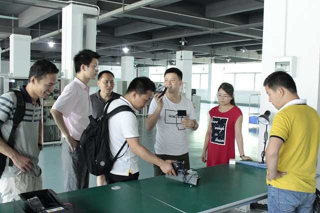 真人在线游戏平台